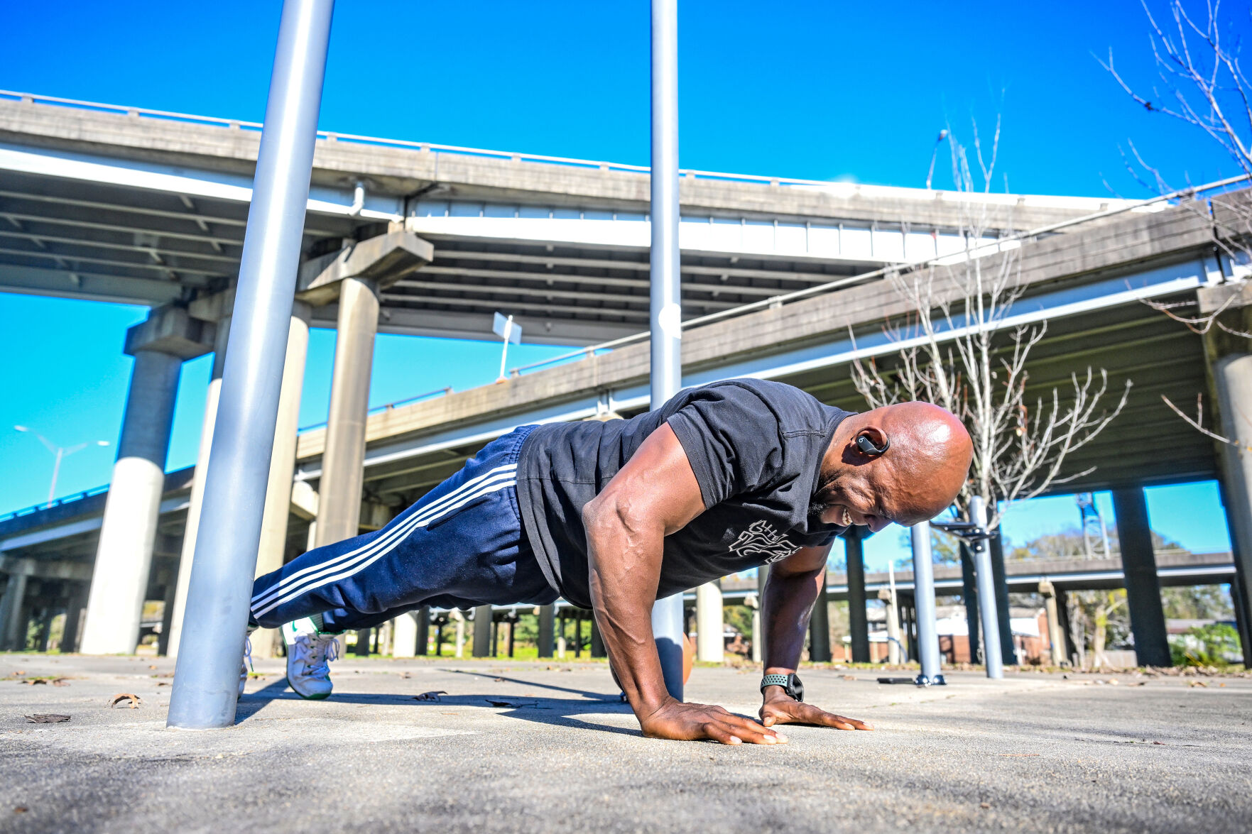 BR.wildpushups.ADV.01.JPG
